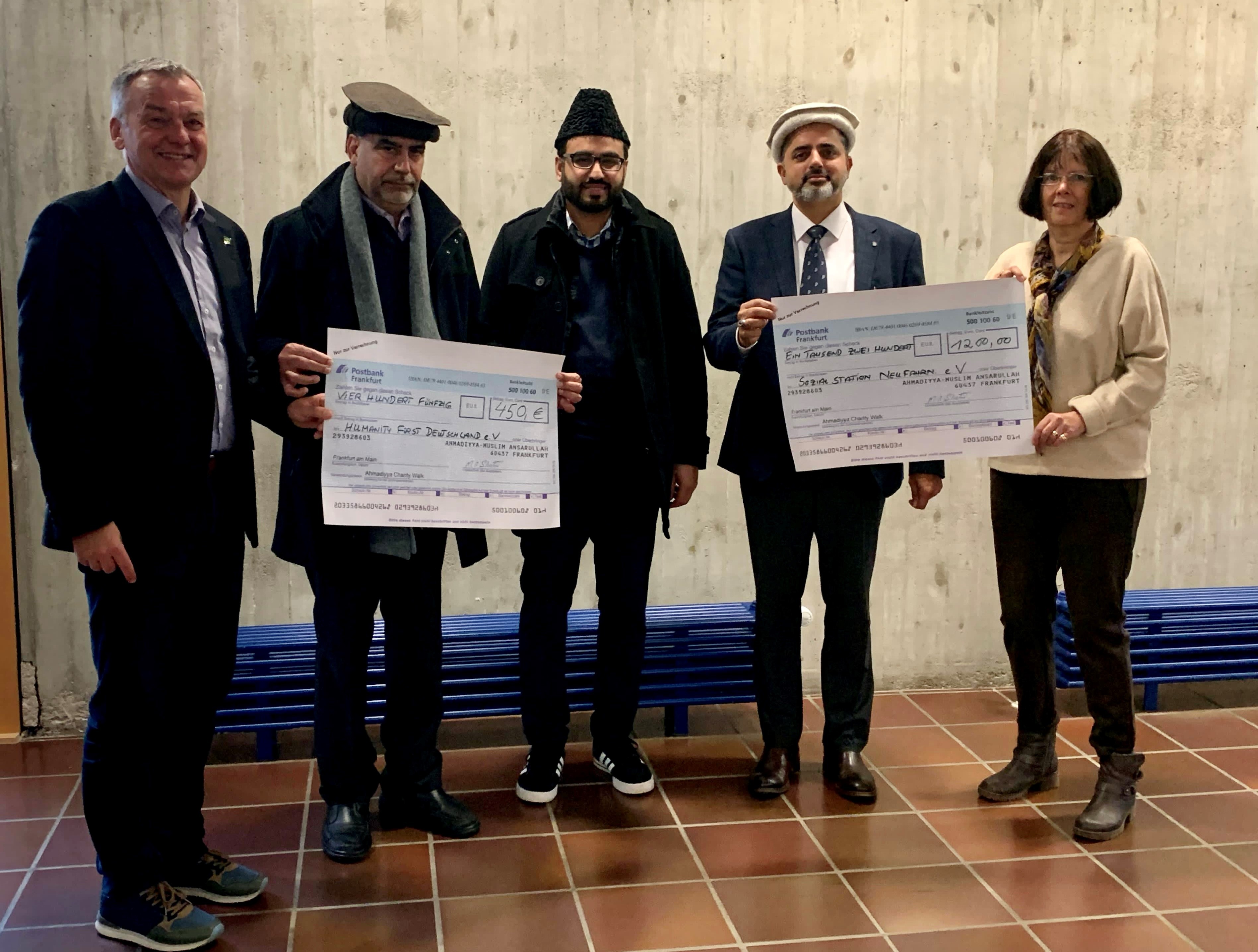 Walking für wohltätige Zwecke - Ahmadiyya Charity Walk generiert 1.650€ |  Gemeinde Neufahrn